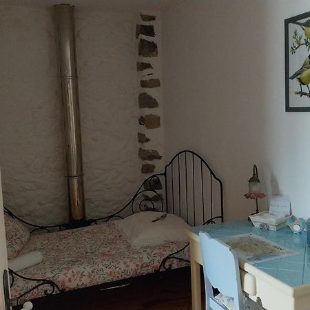 Bed and Breakfast L'Envolee Belvianes-et-Cavirac Экстерьер фото