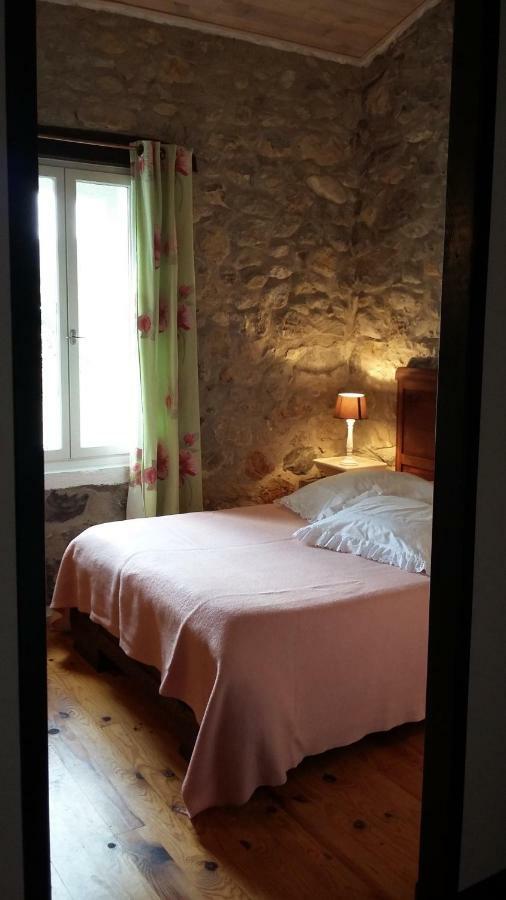 Bed and Breakfast L'Envolee Belvianes-et-Cavirac Экстерьер фото